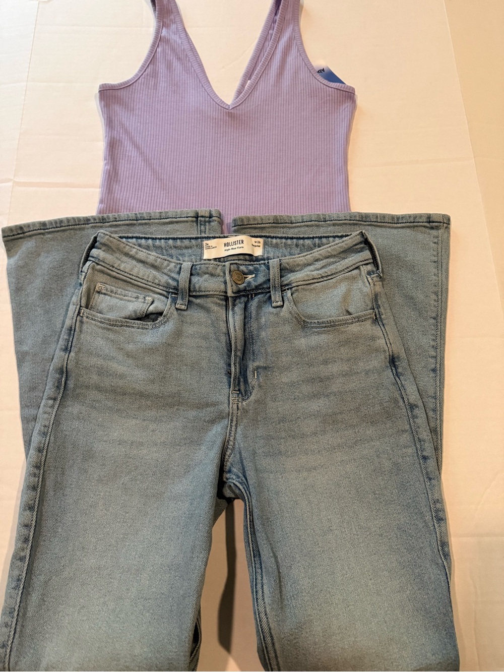 Hollister High-Rise Star Pocket Flare Jeans - Light Wash- Size 2R